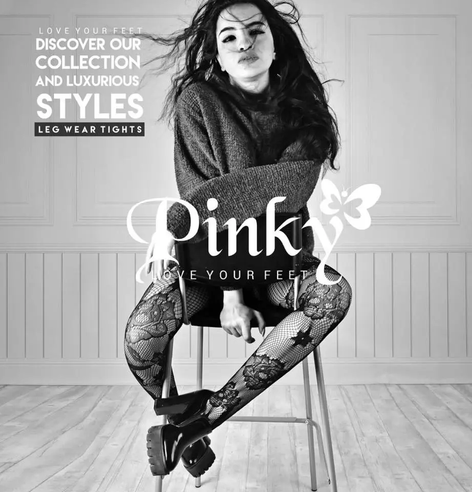 pinky paisley.webp
